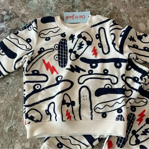 Cat & Jack Skateboard Sweat Set 12M NWT - Picture 3 of 11